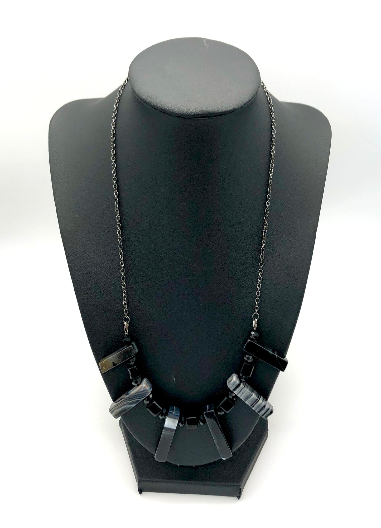 Black agate stone chain necklace