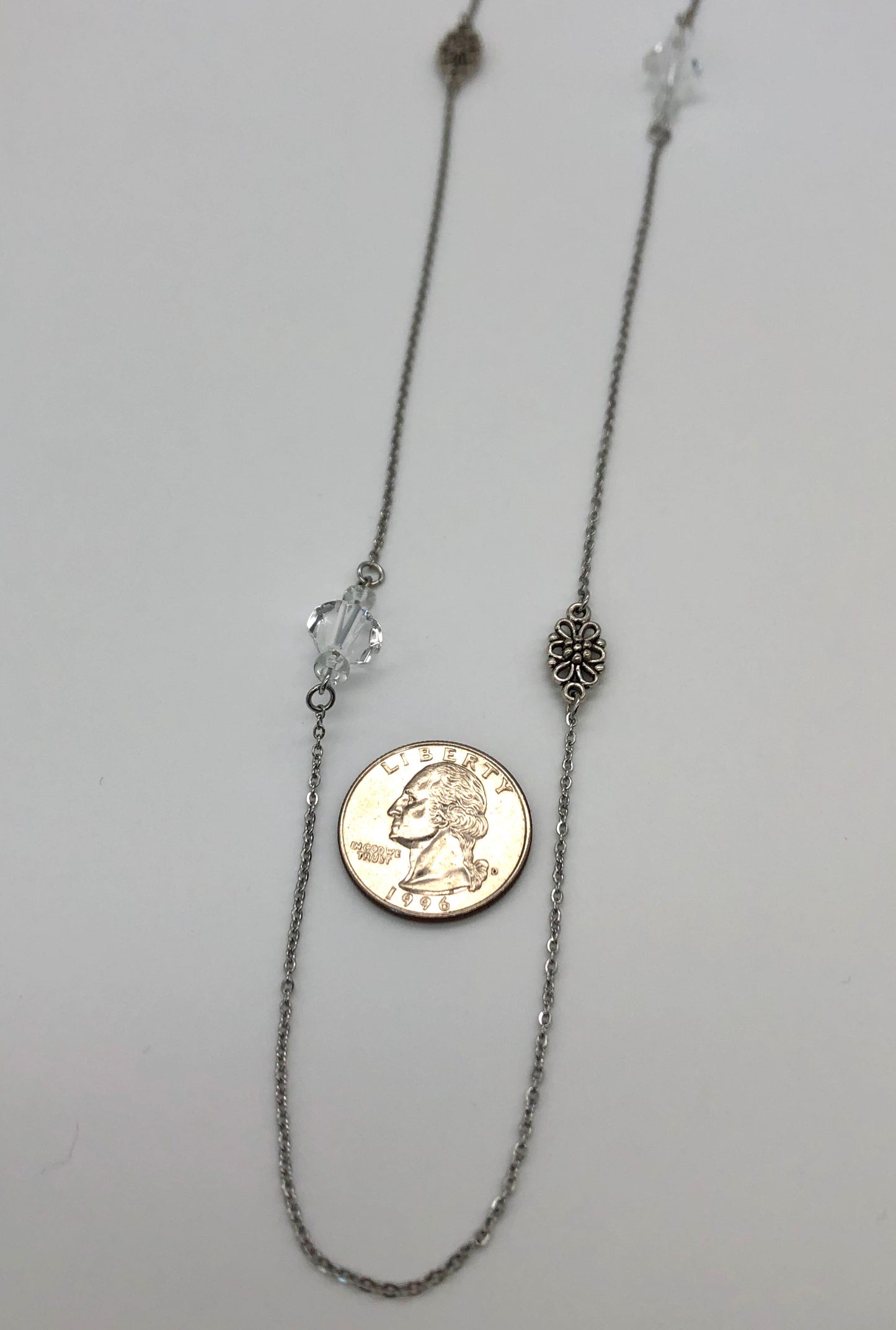 Crystal bicone bead and flower chain necklace