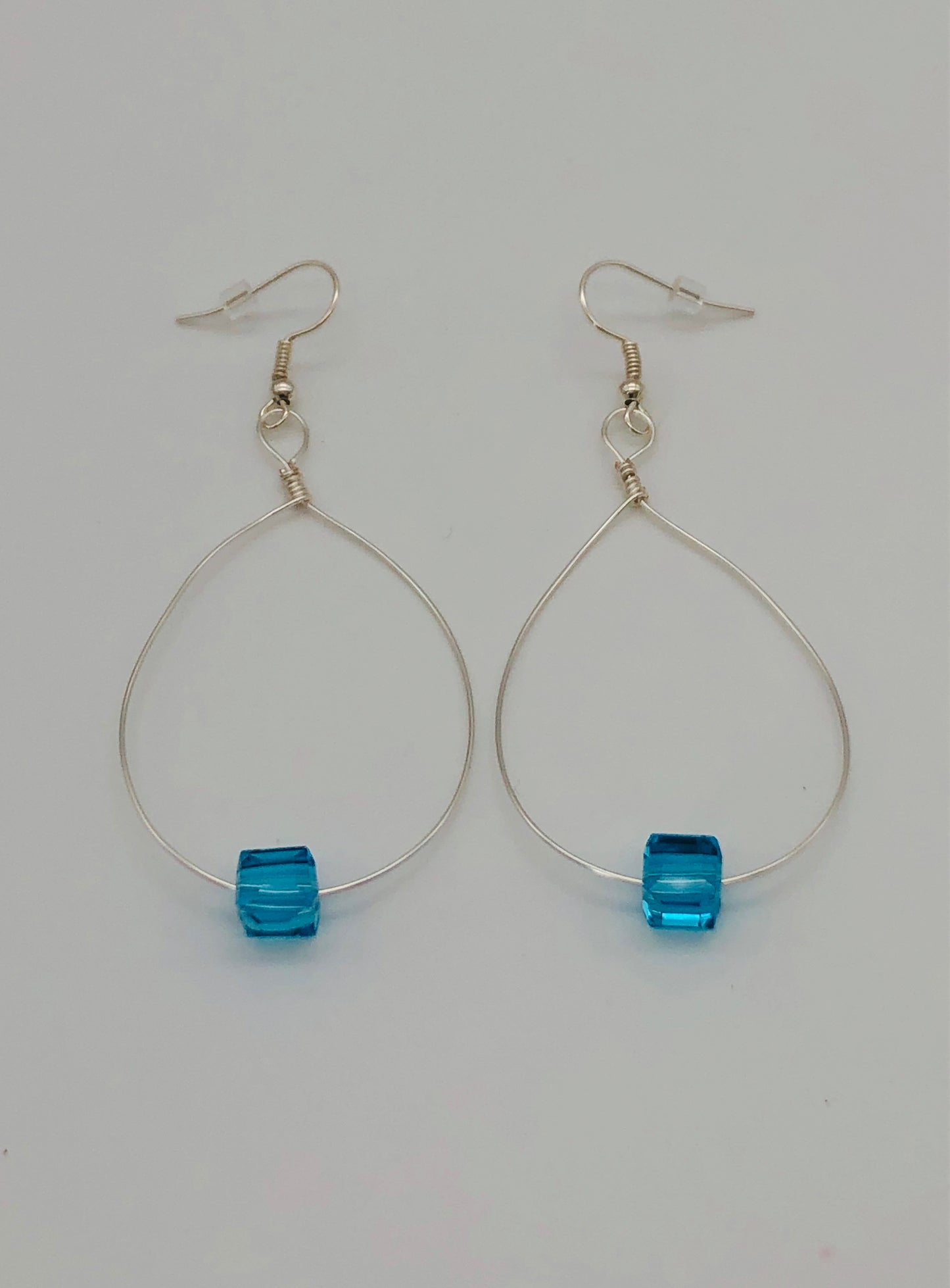 Long wire-wrap aqua glass cube loop earrings