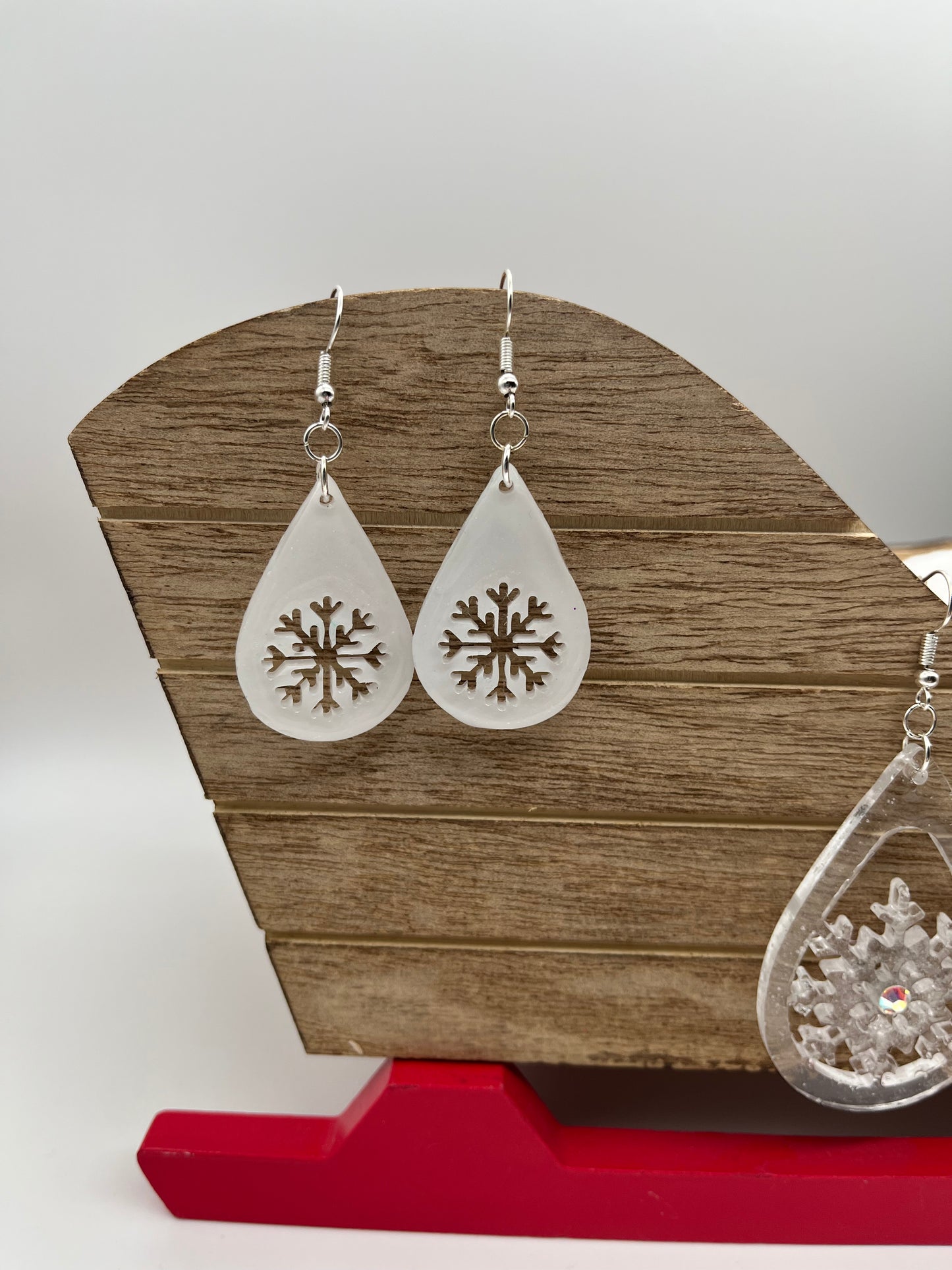 Resin snowflake teardrop shape earrings