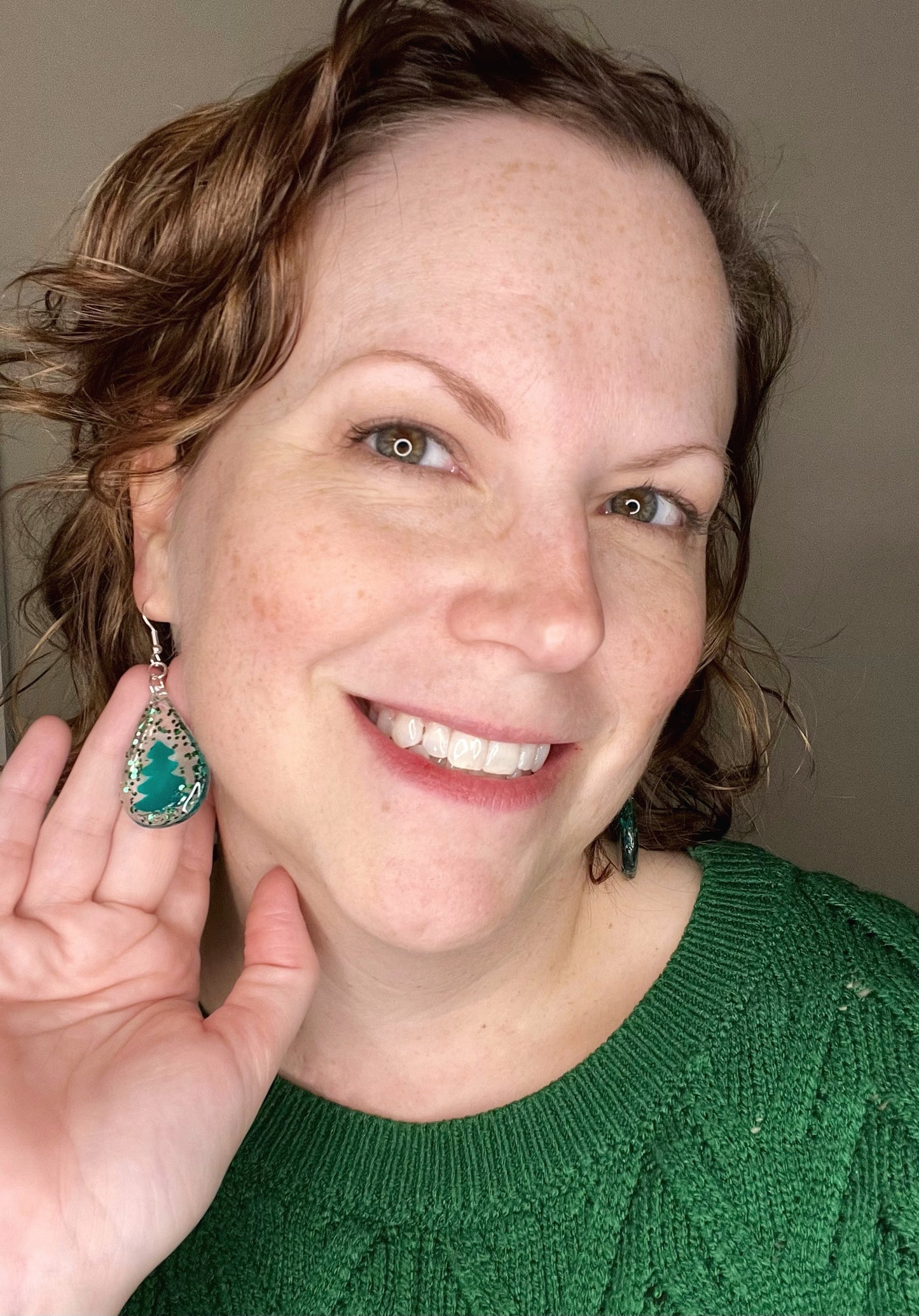 Resin tree drop earrings