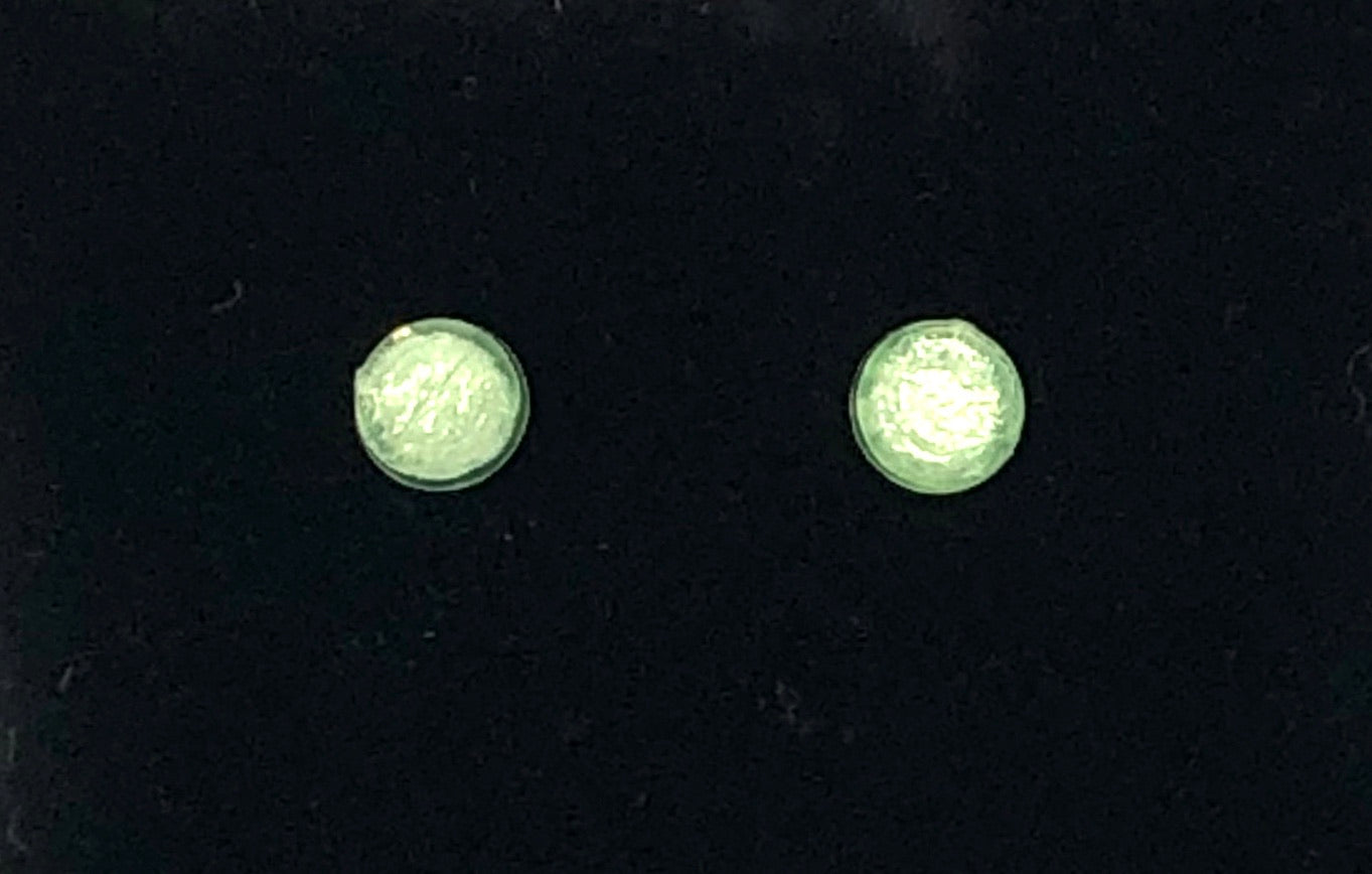 Rhinestone-look acrylic post earrings
