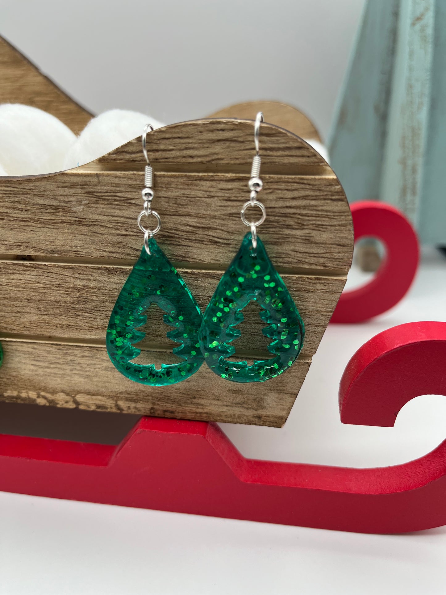 Resin tree drop earrings