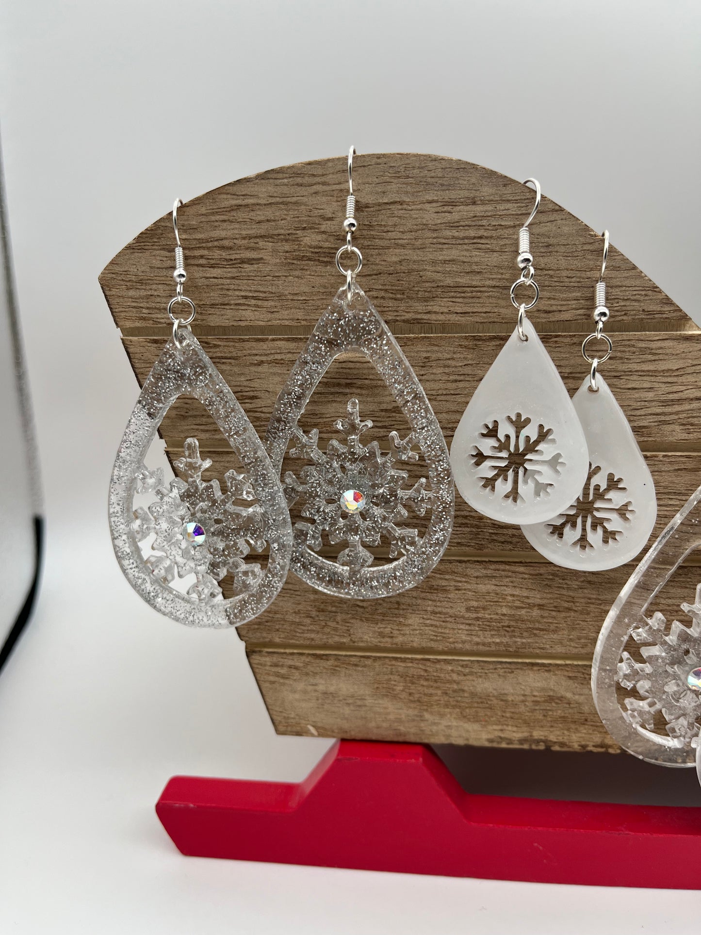 Resin snowflake teardrop shape earrings