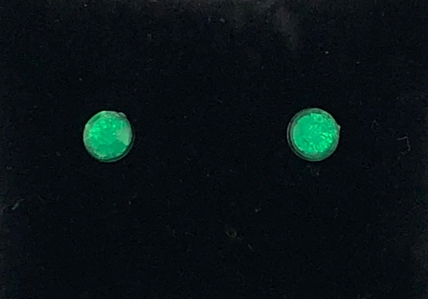 Rhinestone-look acrylic post earrings