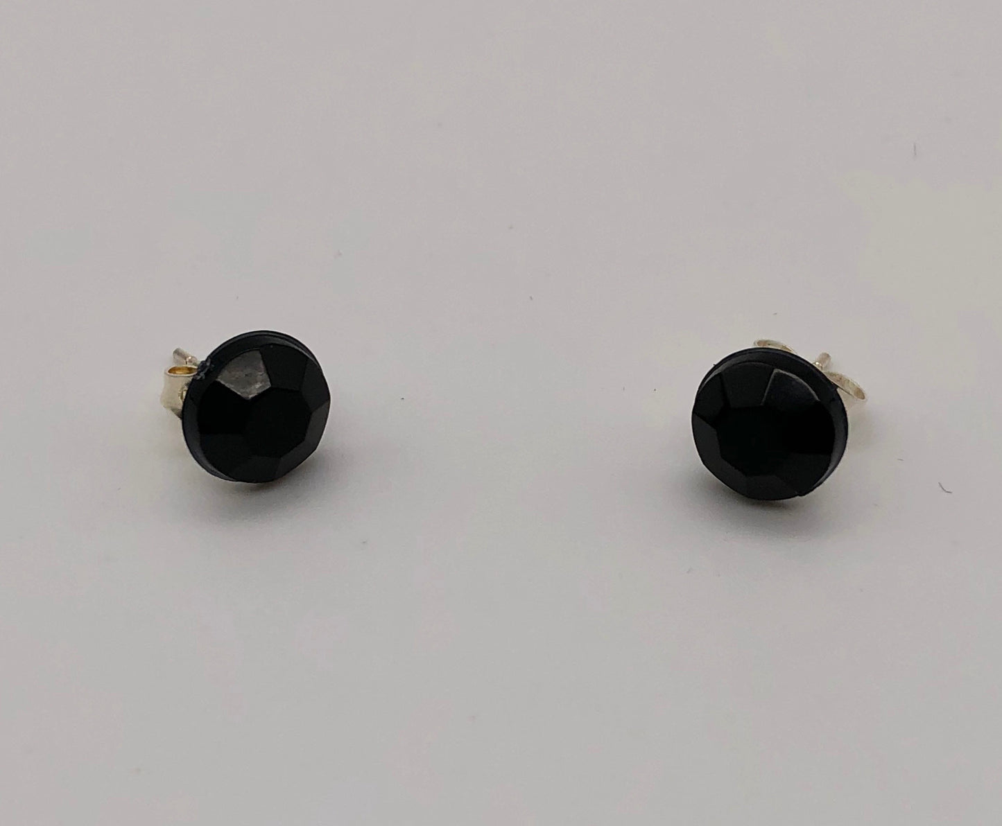 Rhinestone-look acrylic post earrings