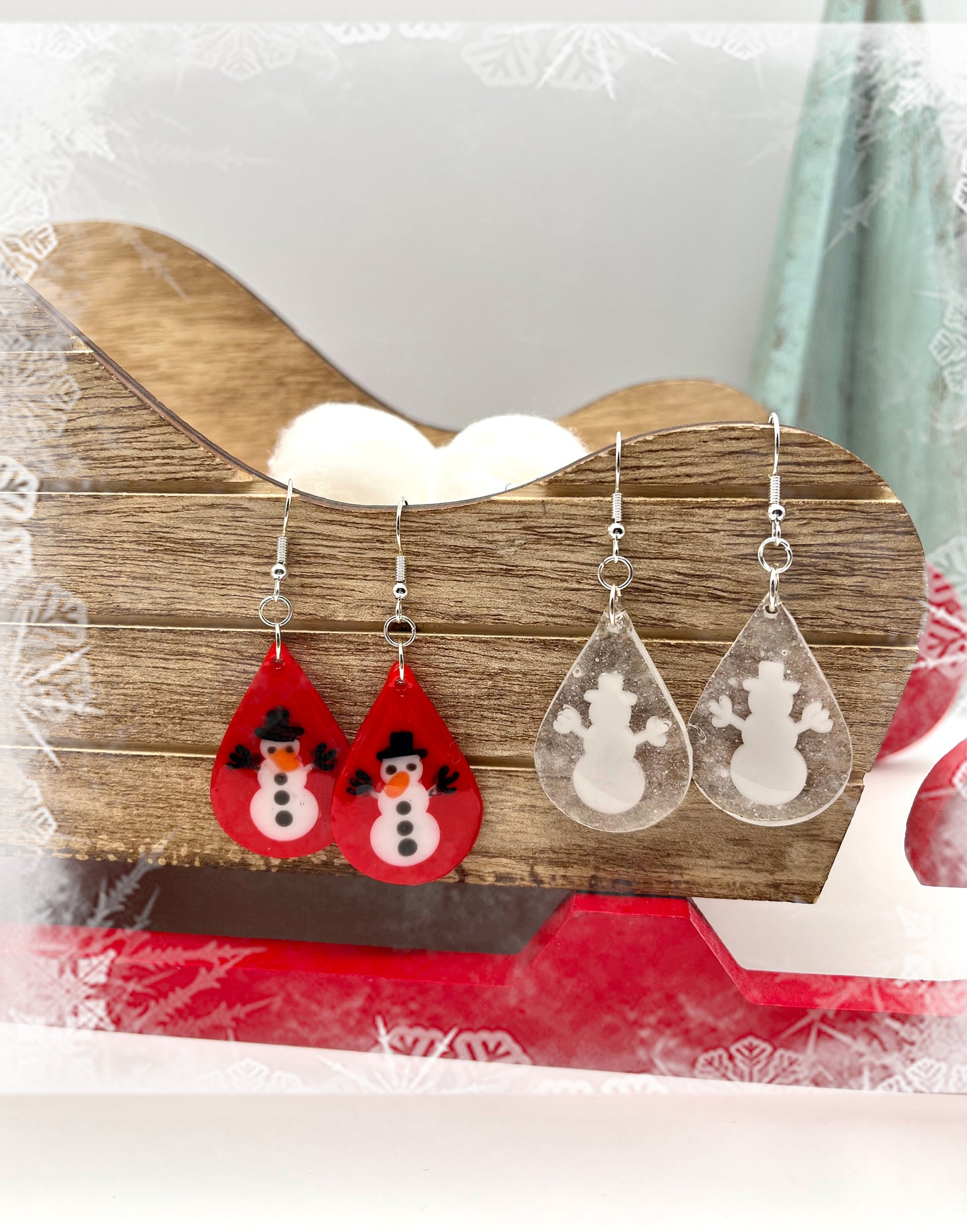 Resin snowman teardrop shape earrings