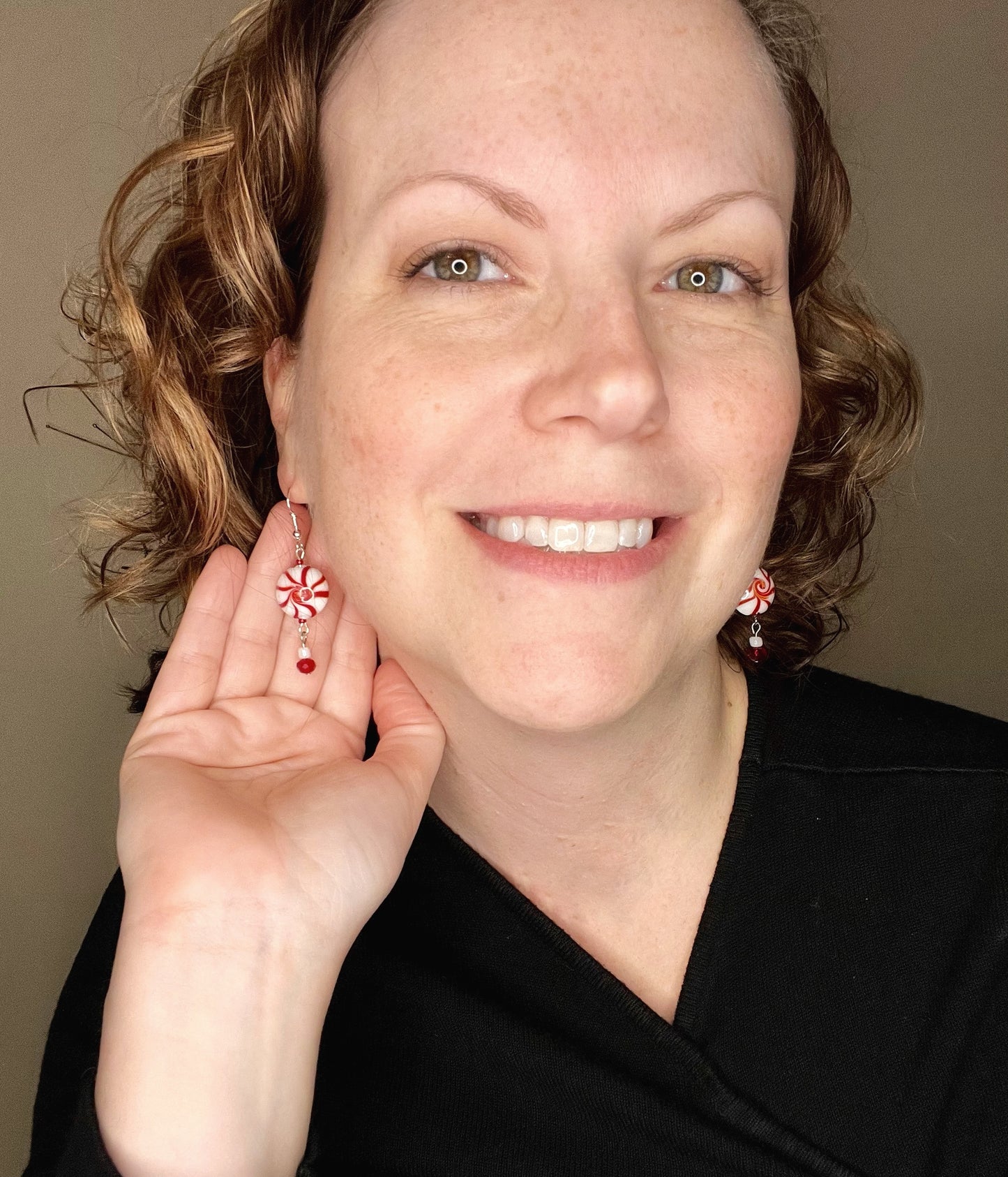 Peppermint swirl glass drop earrings
