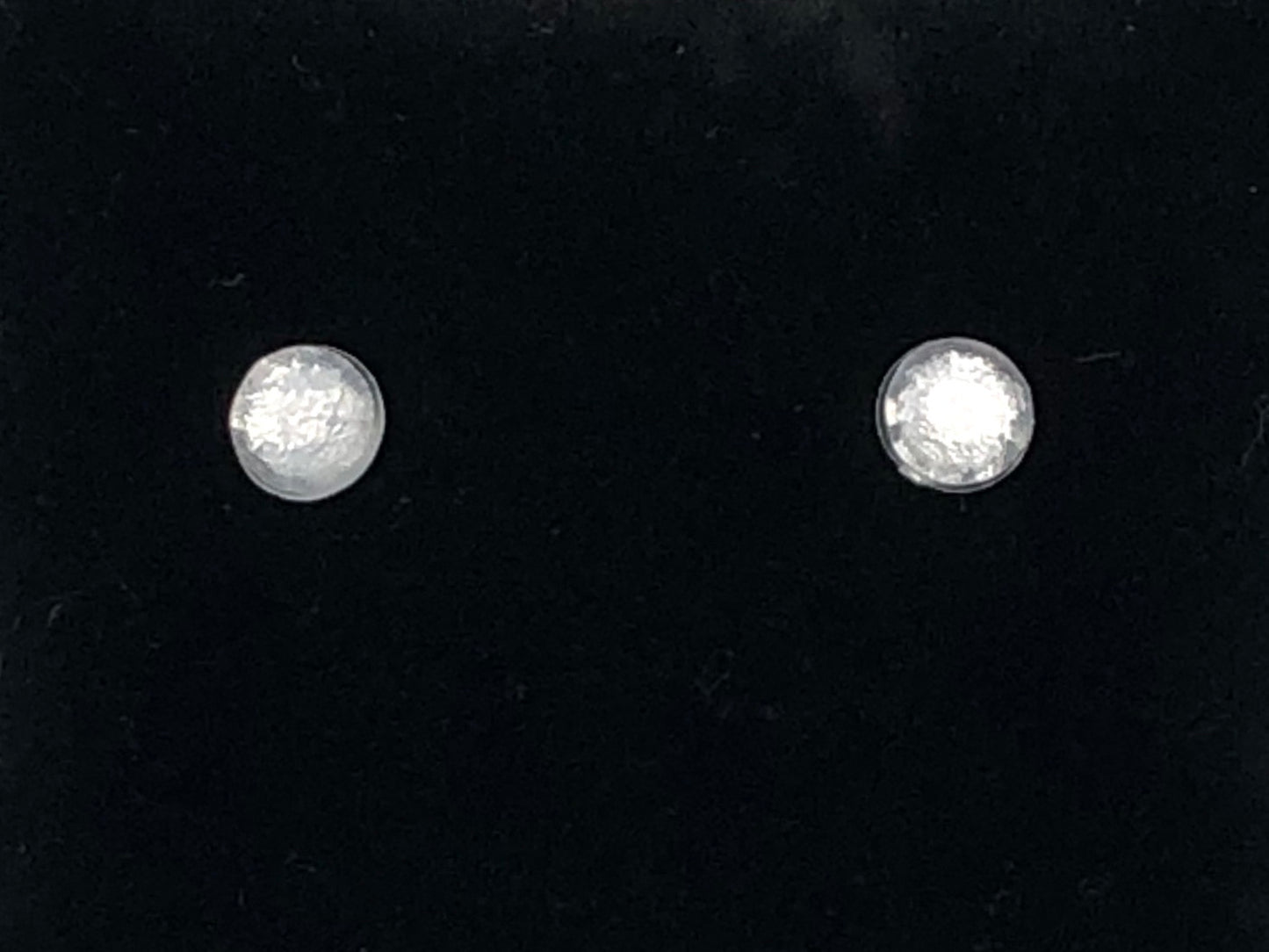 Rhinestone-look acrylic post earrings